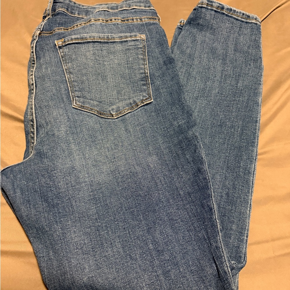 Old Navy High Rise Rockstar Skinny